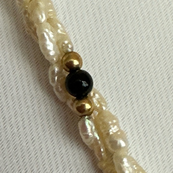 Vtg 14K Yellow Gold 3mm Beads 2mm Freshwater Pearl Onyx Bead 3 Strand Necklace - Picture 5 of 5